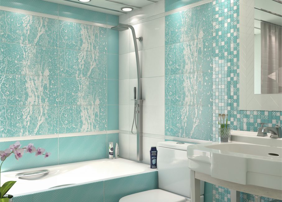 Blauwe kleur in het ontwerp van de badkamer