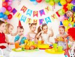 Hoe versier je de kamer voor de verjaardag van het kind met zijn eigen handen? (180+ foto-ideeën) We onderscheiden, afhankelijk van de leeftijd