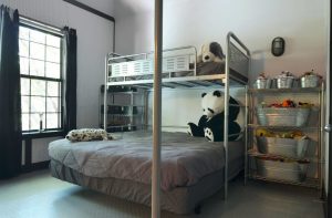 Pangsapuri pangsapuri bergaya loteng: 215+ Reka bentuk foto ruang tanpa had untuk Self-expression