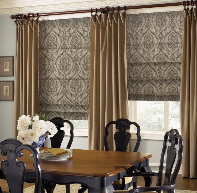 The design of the curtains eliminates the strong accumulation of dust