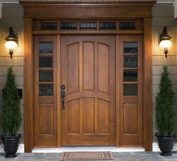 For entrance doors use either panel structures, or a solid array