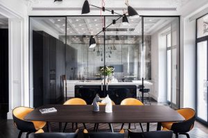 Decoração de interiores de uma grande cozinha moderna: 200 + (foto) idéias de design (cortinas, papel de parede, balcão de bar)