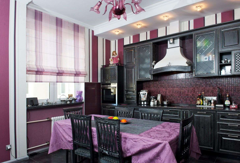 Roman striped curtain on black and purple kitchen