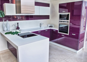 La cuisine violette: un esprit fascinant ou une aura de paix? 170+ (Photos) pour un aménagement intérieur irréprochable