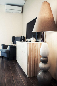 घर में फर्श दीपक: सजावट का एक तत्व या शैली और आराम बनाने का एक तरीका? लिविंग रूम, बेडरूम और रसोई के लिए 200+ (फोटो) फर्श विकल्प
