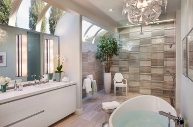 Décoration de salle de bain avec pierre artificielle: lavabo, comptoir, étagères. Caractéristiques d'utilisation du matériel