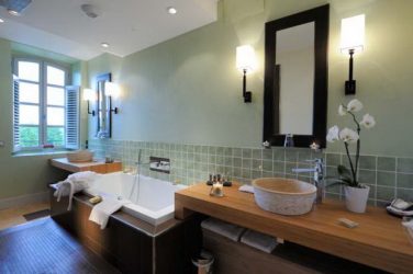 Украса за баня с изкуствен камък: мивка, плот, рафтове. Характеристики на използването на материала