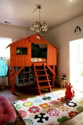 How to make a reliable and beautiful house for children of wood with their own hands? 185+ (Photos) Projects to give
