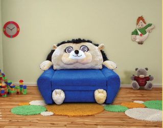 Disegna una stanza per bambini con un sofà morbido: come e dove dovrei metterlo?