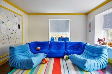 एक नरम सोफे के साथ बच्चों के कमरे को डिज़ाइन करें: मुझे इसे कैसे और कहां लगाना चाहिए?