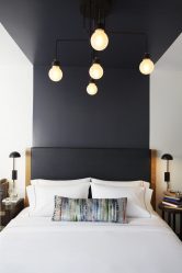 نجعل الداخلية باللون الأسود: الستائر / ورق الجدران / السقف (185 + صور). لهجة مشرقة من التصميم الخاص بك