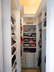 Wie macht man aus der Speisekammer einen Garderobenraum mit eigenen Händen? 135+ Fotoprojekte für die Raumorganisation