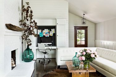 تصميم غرفة المعيشة في لون الثلج الأبيض - نخلق روائع النخبة. 135+ صور من حلول النمط الحقيقي في الداخل