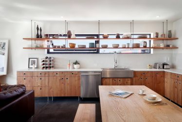 Как да окачите правилните снимки във вътрешността на кухнята - 205+ (Фото) Стилни и красиви идеи