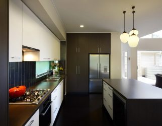 Hur hänger du rätt bilder i kökets inredning - 205+ (Foto) Snygga och vackra idéer