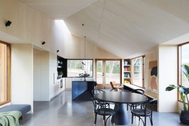 अटारी (170+ फोटो) के साथ घर का डिज़ाइन - कमरे की आंतरिक सजावट के विकल्प