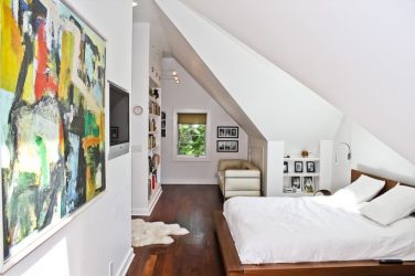 Home design con mansarda (170+ foto) - Opzioni di decorazione degli interni della camera