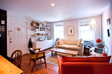 Silla mecedora en el interior: excelentes muebles que harán que su hogar sea más cómodo. 160+ (fotos) hágalo usted mismo madera, metal, madera contrachapada