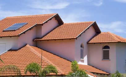 Quels sont les toits des maisons? Matériel, peinture, isolation - Travaux technologiques en plusieurs phases