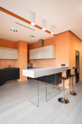 Interiorul de bucătărie cu o nișă: Decorați spațiul de bucătărie corect (în perete, sub fereastră, în colț)