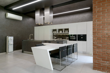 Kitchen interior with a niche: We decorate the kitchen space correctly (in the wall, under the window, in the corner)