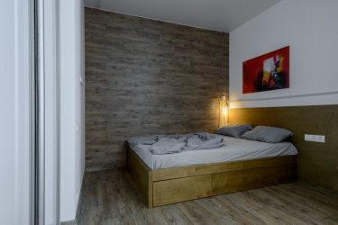 Laminate in the interior on the floor, wall, ceiling - 100+ Photos, useful tips and binding recommendations