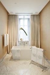 Qual é o melhor papel de parede para colar o banheiro? Líquido, vinil, lavagem, umidade resistente - escolha o mais prático (115+ fotos)