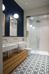 Apakah kertas dinding terbaik untuk gam di bilik mandi? Cecair, vinil, basuh, tahan kelembapan - pilih yang paling praktikal (115+ Foto)