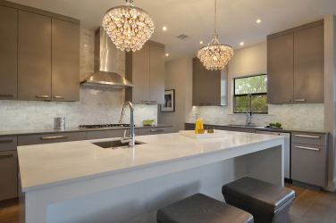 Un bon éclairage dans la cuisine: des options modernes pour un design confortable (155+ photos)