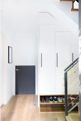복도의 내부 옵션 : 225+ 사진 디자인 (돌 / 라미네이트 / 타일 / 프레스코). 어떤 벽 색깔이 더 좋습니까?