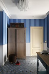 복도의 내부 옵션 : 225+ 사진 디자인 (돌 / 라미네이트 / 타일 / 프레스코). 어떤 벽 색깔이 더 좋습니까?