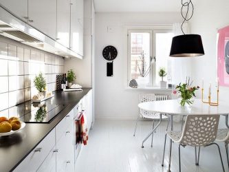 Mesa ovalada en la cocina: versión universal para cualquier interior (más de 210 fotos de modelos deslizantes, de vidrio y de madera)