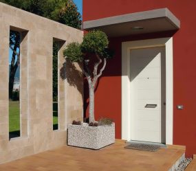 एक निजी घर में प्रवेश द्वार प्लास्टिक के दरवाजे (145+ फोटो): कैसे बनाएं और सुरक्षित रूप से और खूबसूरती से?