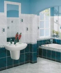 Kakel till ett litet badrum (150+ Designbilder): Den optimala kombinationen av stil och inredning
