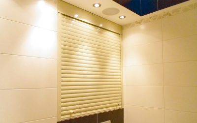 Fensterläden in der Toilette - Die Wahl des modernen Mannes. 70+ (Foto) Optionen und Nuancen ihrer Installation