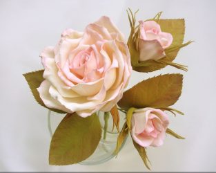 Große und kleine Rosen aus Foamiran: 150+ (Foto) mit Schritt für Schritt Anleitung. 7 detaillierte Meisterkurse für Anfänger