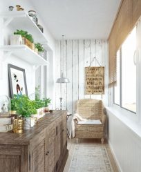 Balkongestaltung mit Garderobe - wir sparen Platz für die Wohnung (165+ Fotos). Wie macht man einen schönen Schrank mit eigenen Händen?