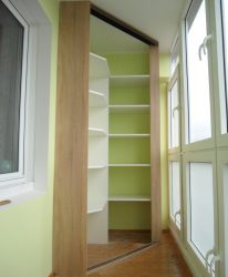Balkong design med garderob - vi sparar lägenhet utrymme (165 + bilder). Hur man gör en vacker garderob med egna händer?