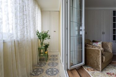 Balcony design with wardrobe - we save apartment space (165+ Photos). How to make a beautiful closet with your own hands?