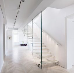 Moderner Stil in den Innenräumen der Apartments: von modern bis modern