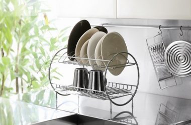 El secador de cocina para vajilla en un estuche (115+ fotos) - construido, angular, de acero inoxidable. ¿Cuál eliges?