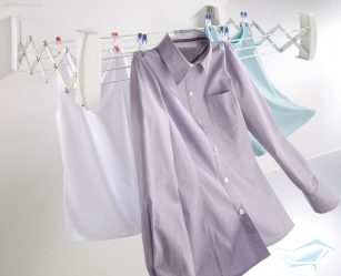 85+ Hình ảnh của các công cụ để sấy quần áo trên ban công tự làm: Móc áo, Lianas, Dây thừng. Lựa chọn nào để lựa chọn?