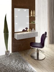 Τραπέζι με καθρέφτη και φωτισμό: 140+ (Φωτογραφία) Επιλογές για την κρεβατοκάμαρά σας