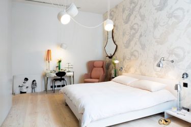 Schminktisch mit Spiegel und Beleuchtung: 140+ (Foto) Optionen für Ihr Schlafzimmer