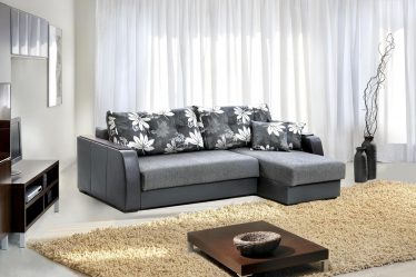 Beautiful Corner Living Rooms - 215+ Photos Best Solutions Save space (closet, fireplace, sofa)