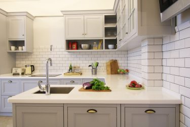 Как да си направим тясна и дълга кухня: нюанси и трикове за малък интериор (175+ снимки)