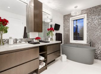 Thiết kế phòng tắm có và không có bồn rửa: Chọn đồ nội thất (165+ Ảnh). Điều gì được ưa thích?