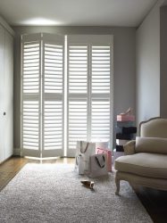 Ce sunt Blind-urile pe ferestre (200 + Fotografii): Diverse opțiuni de design pentru casa ta
