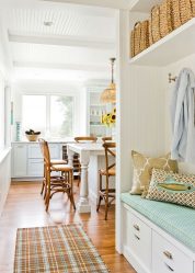 Diskrete Eleganz des amerikanischen Stils: Auswahl eines Designs für eine Wohnung (Wohnzimmer, Schlafzimmer, Küche)