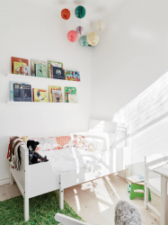 Branco das crianças: Como arrumar um quarto para que ele não pareça chato? Regras de combinação para interiores elegantes (mais de 140 fotografias)